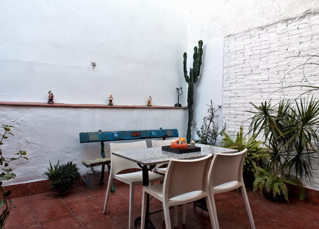 Holiday Home La Casa Azul バルセロナ エクステリア 写真